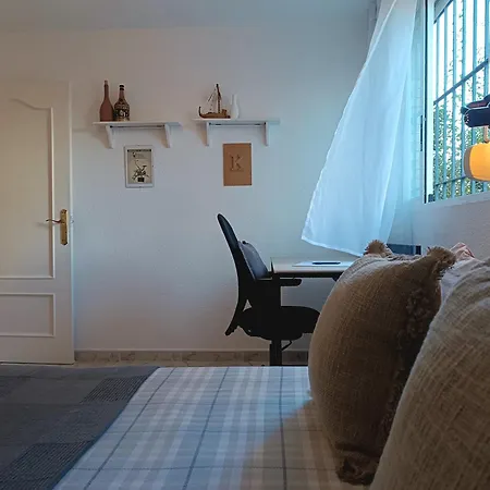 Apartment En La Playa - Alicante, Costa Blanca - Olivos Alicante